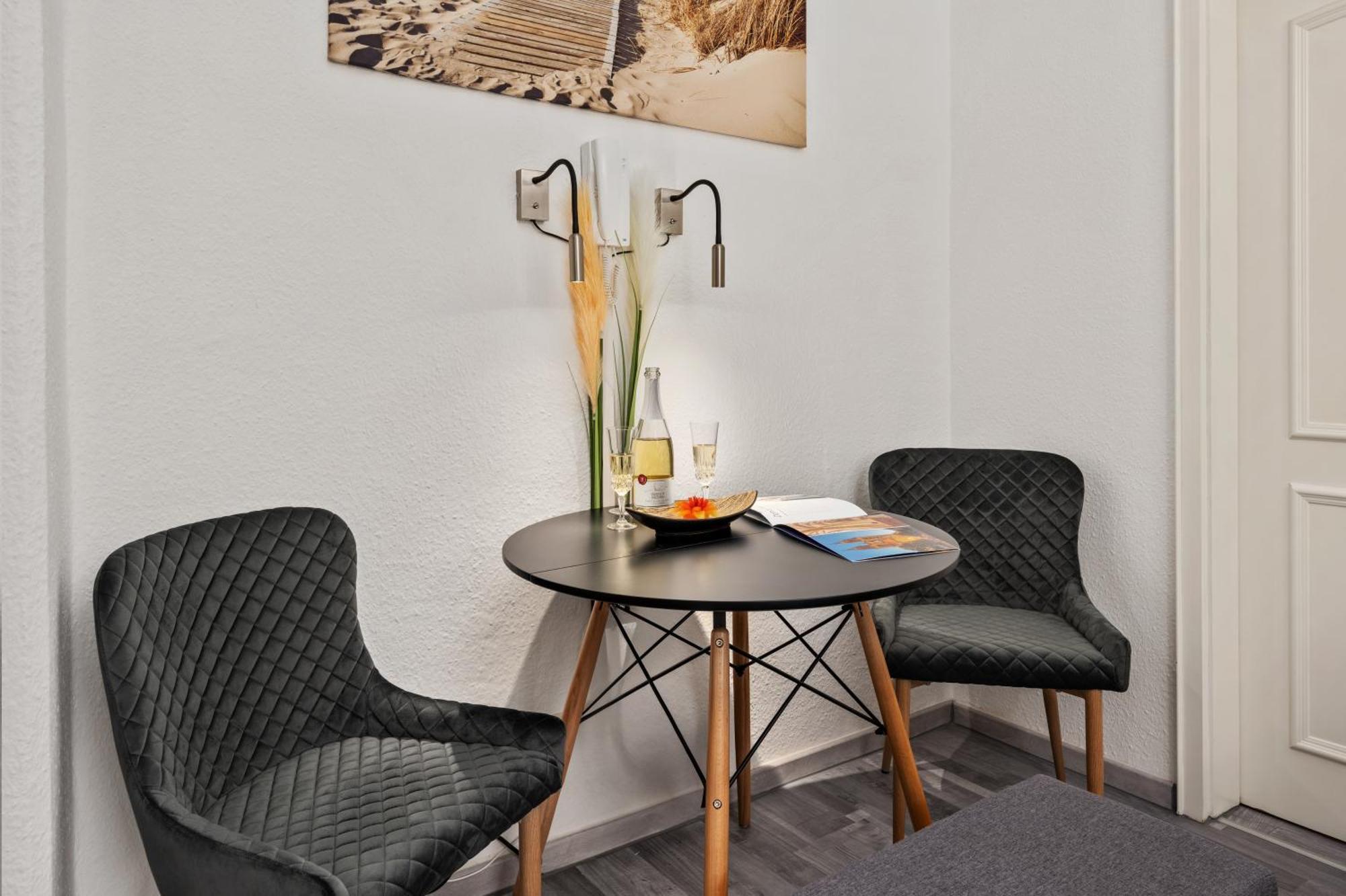 Altstadt Smartluxusoase Wlan Netflix Magenta Disney+ Apartment *